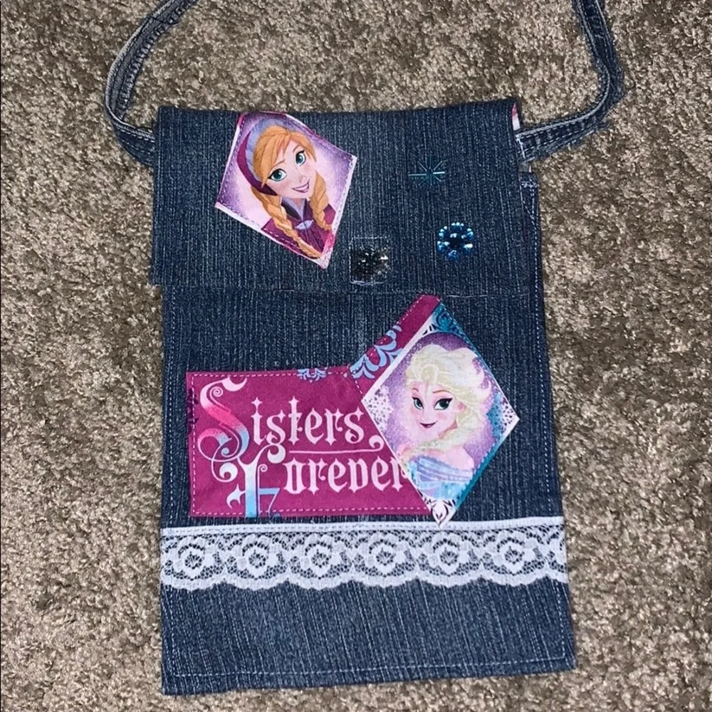 ⚠️ Handmade “Sisters Forever” Jean Purse